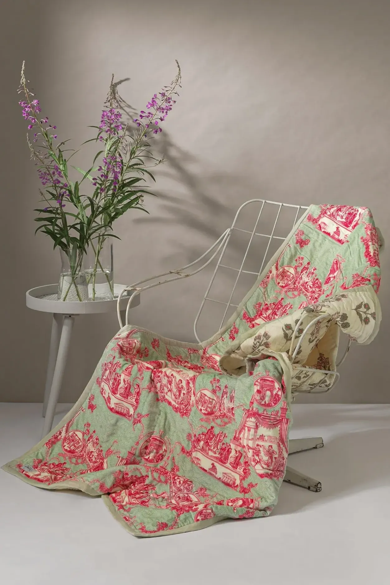 Best One Hundred Stars Ancient Column Pink Velvet Throw