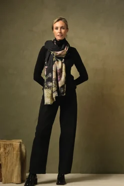 Online One Hundred Stars Daisy Black Wool Scarf