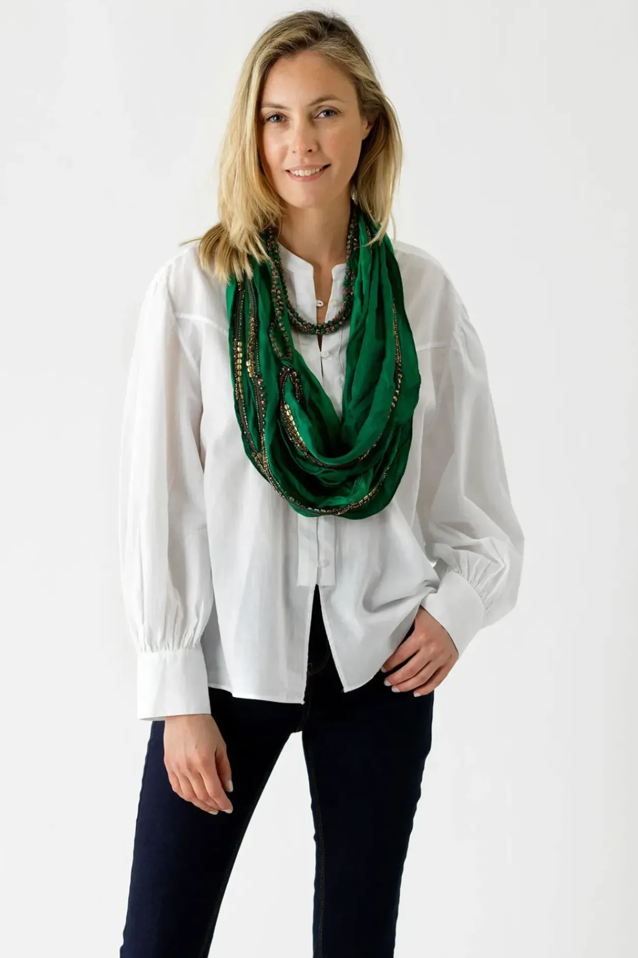 Discount One Hundred Stars Indian Heritage Green Necklace Scarf