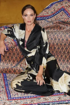 New One Hundred Stars Stork Black Wrap Jacket