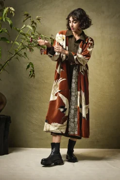 Best One Hundred Stars Stork Cigar Velvet Duster Coat