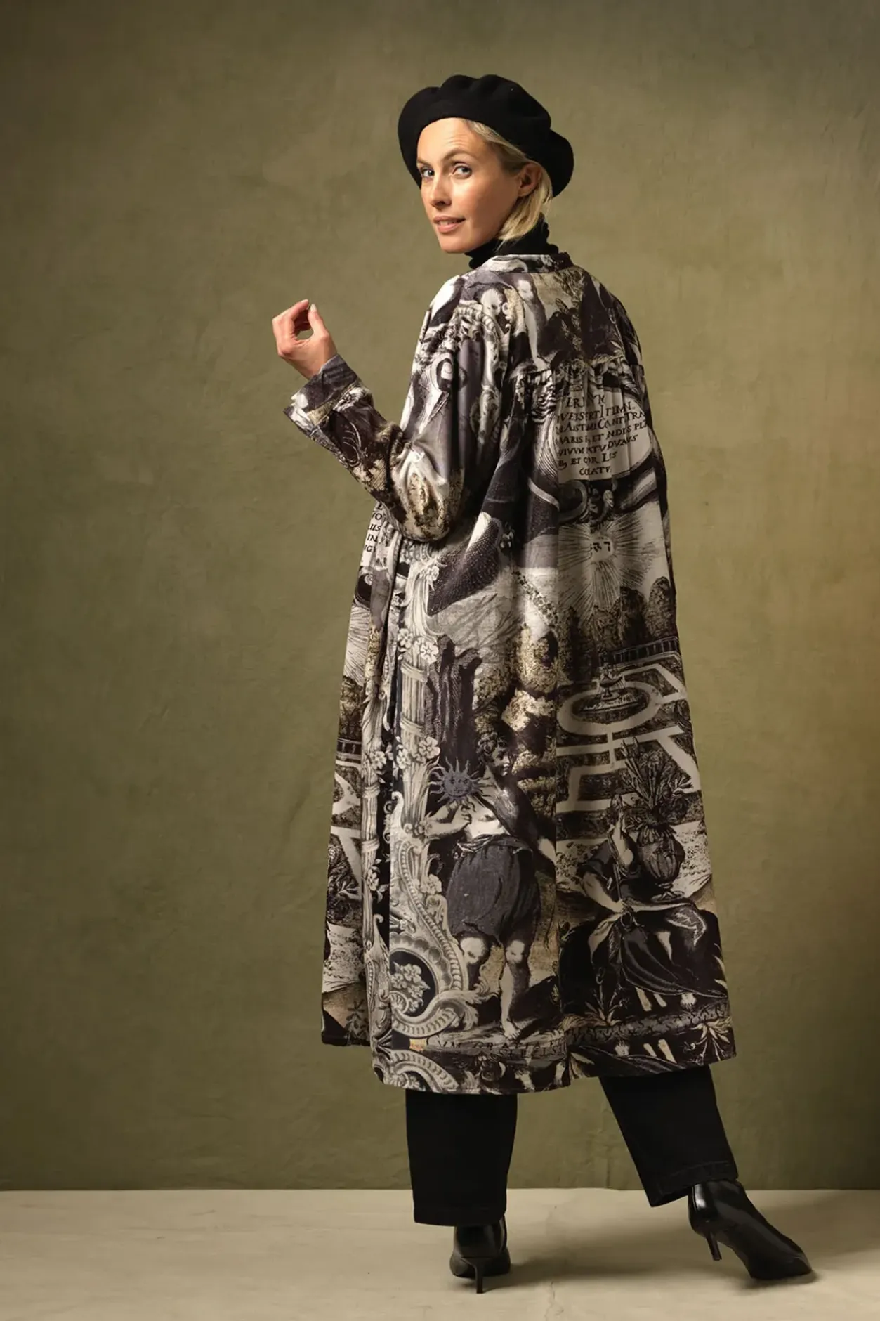 Outlet One Hundred Stars Sunburst Grey Velvet Duster