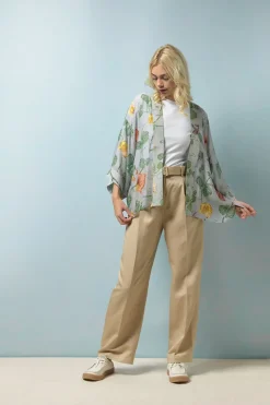 New One Hundred Stars Sweet Pea Kimono